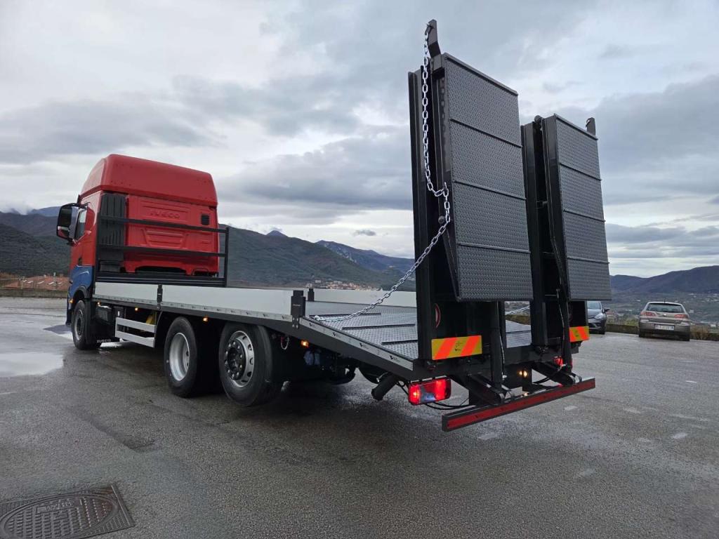 Iveco S-WAY AS260S48 Y Foto 17