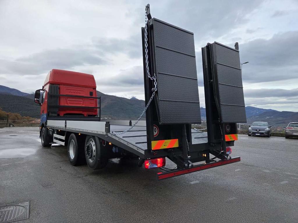 Iveco S-WAY AS260S48 Y Foto 18
