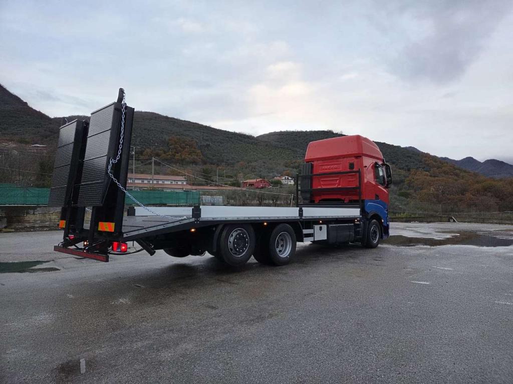 Iveco S-WAY AS260S48 Y Foto 28
