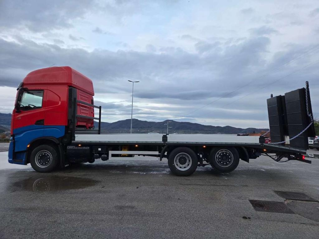 Iveco S-WAY AS260S48 Y Foto 9