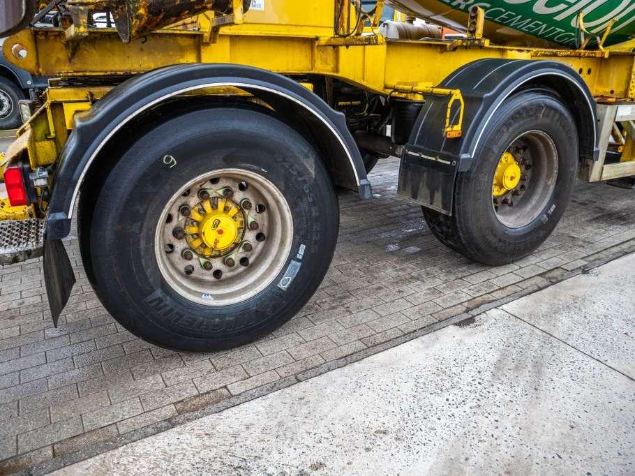 Imer BETON MIXER/MALAXEUR/MISCHER-10M3- STEERING AXLE Foto 7