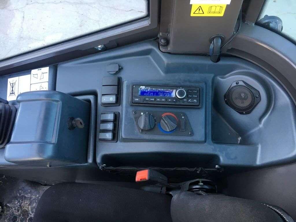 Hitachi ZW95 Foto 5
