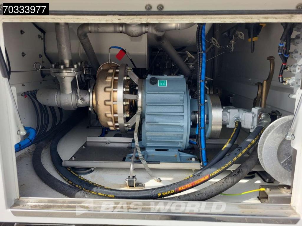 Van Hool 59.000 Ltrs APK 05-27 Fuel Tank Foto 17