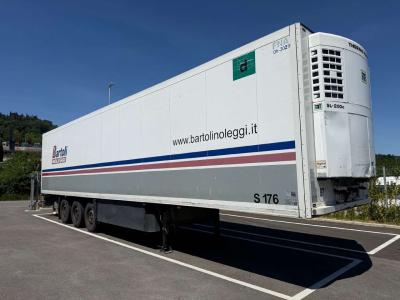 Schmitz FRIGO TRASPORTO CARNE vendida por Bartoli Rimorchi S.p.a.