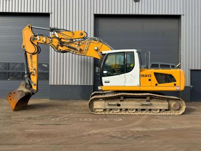 Liebherr R920LC vendida por Big Machinery