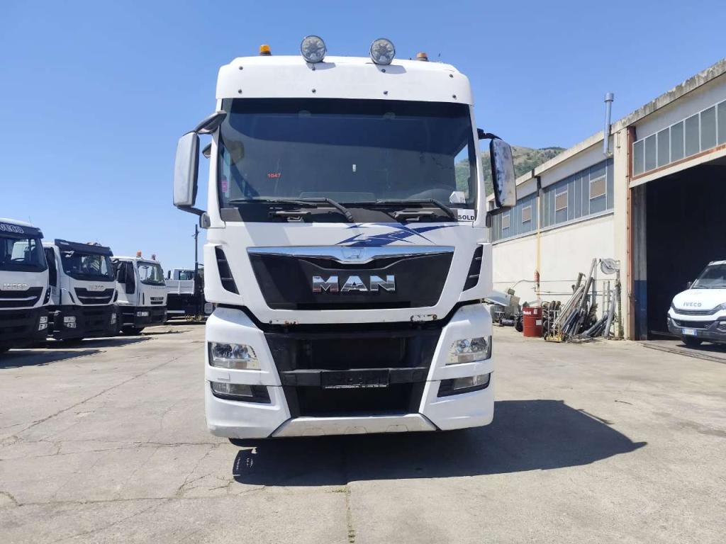 Man TGX 26.560 D38 Foto 29