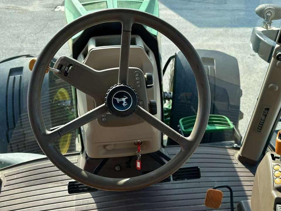John Deere 7230R Foto 14