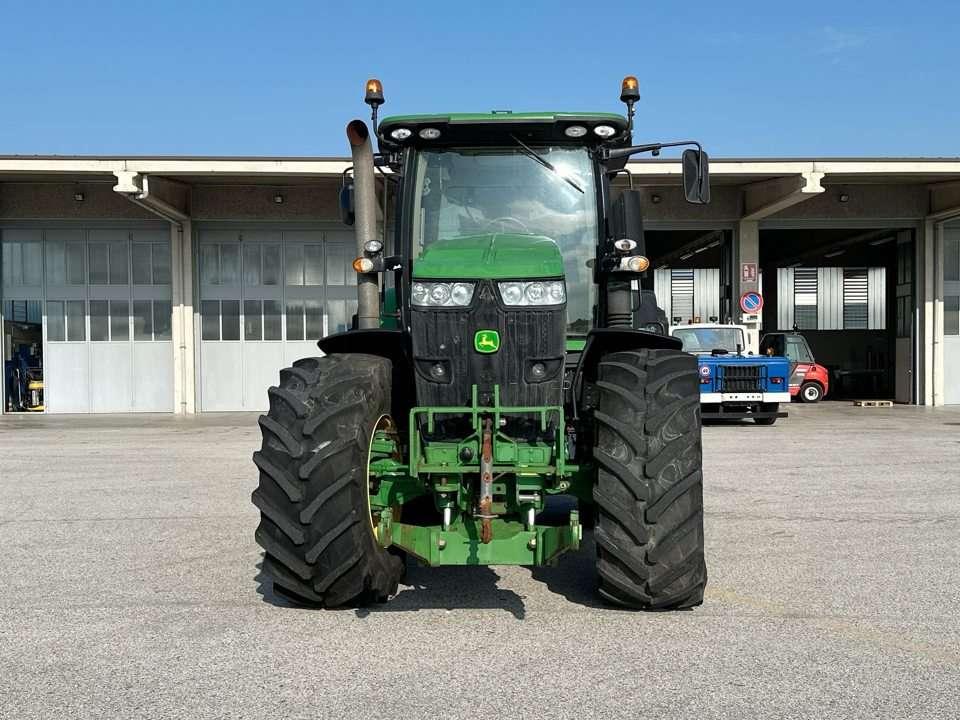 John Deere 7230R Foto 16