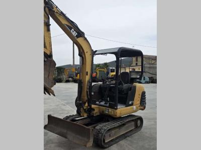 Caterpillar 302.5 Foto 1