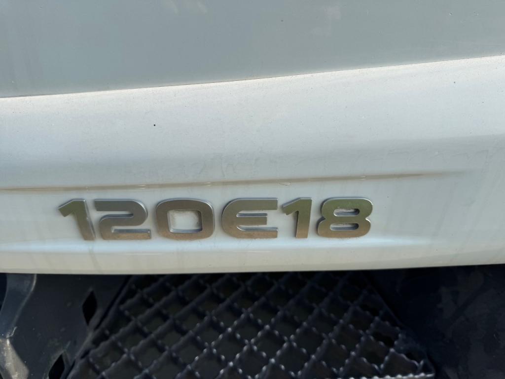 Iveco EUROCARGO 120e18 Foto 4