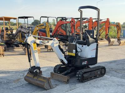 Bobcat E10z vendida por Gruppo Movimento Terra Srl