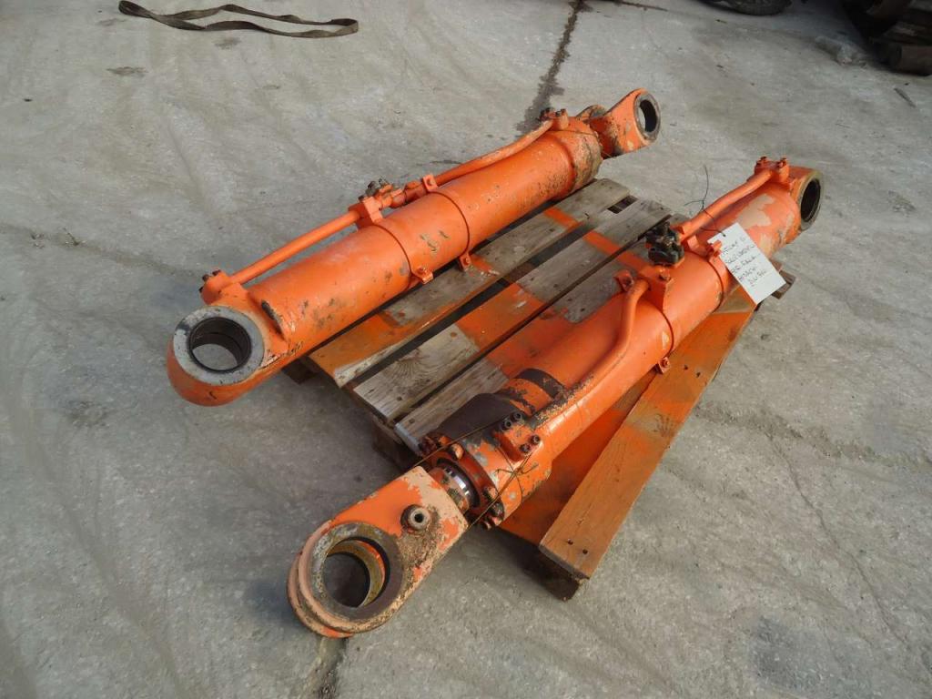 Cilndro de levantamiento para Hitachi ZW310 Foto 1