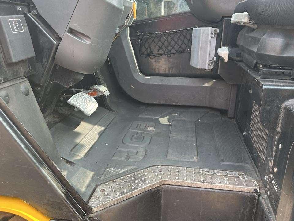 JCB 30-19E 4x2 Foto 13
