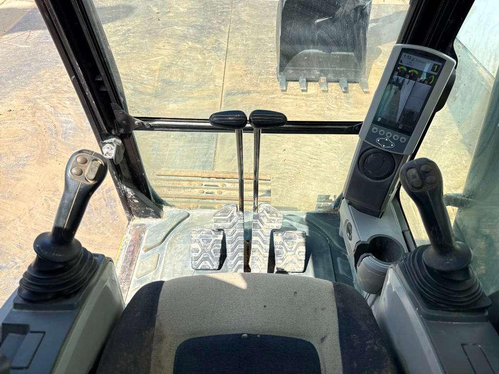 Caterpillar 320FL - New Bucket / Hammer Lines / Camera Foto 9