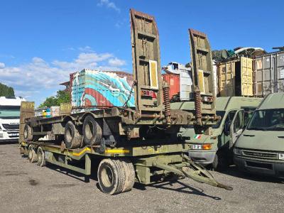 Adamoli ex militare vendida por Bentivoglio Bruno srl