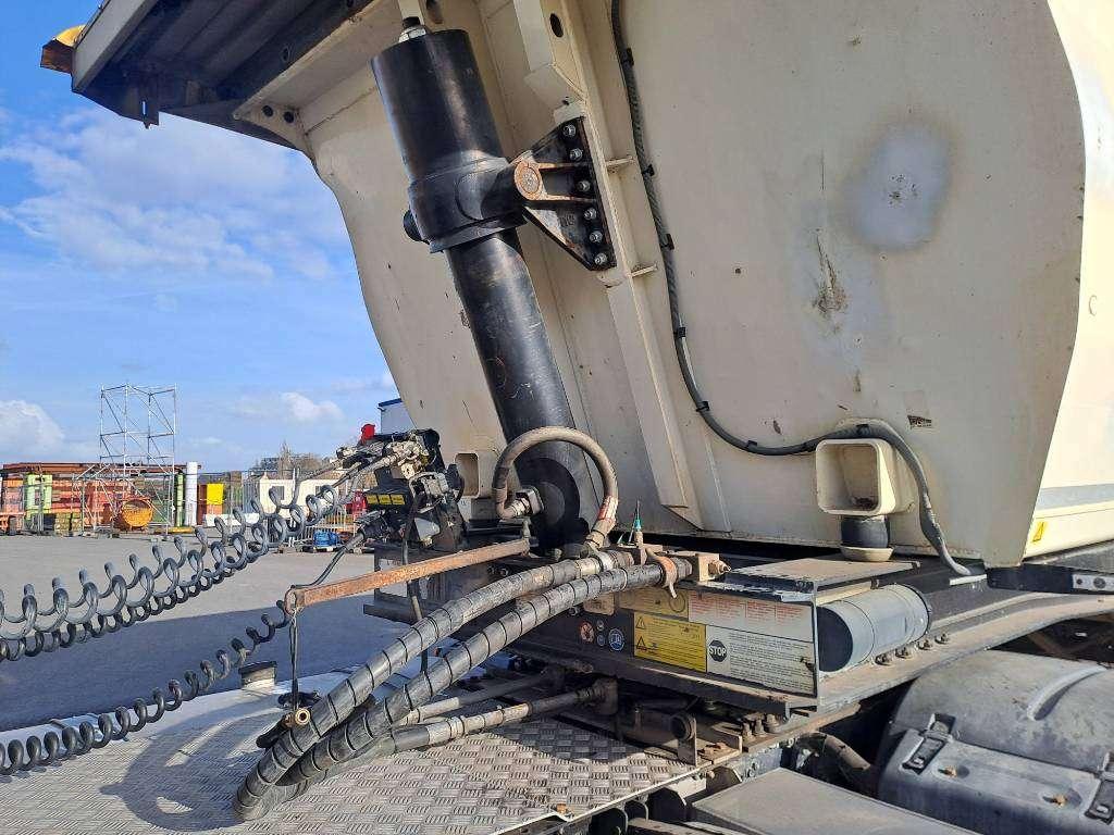 Stas S300CX ALU + MAN TGX18.470 Hydrodrive Foto 19