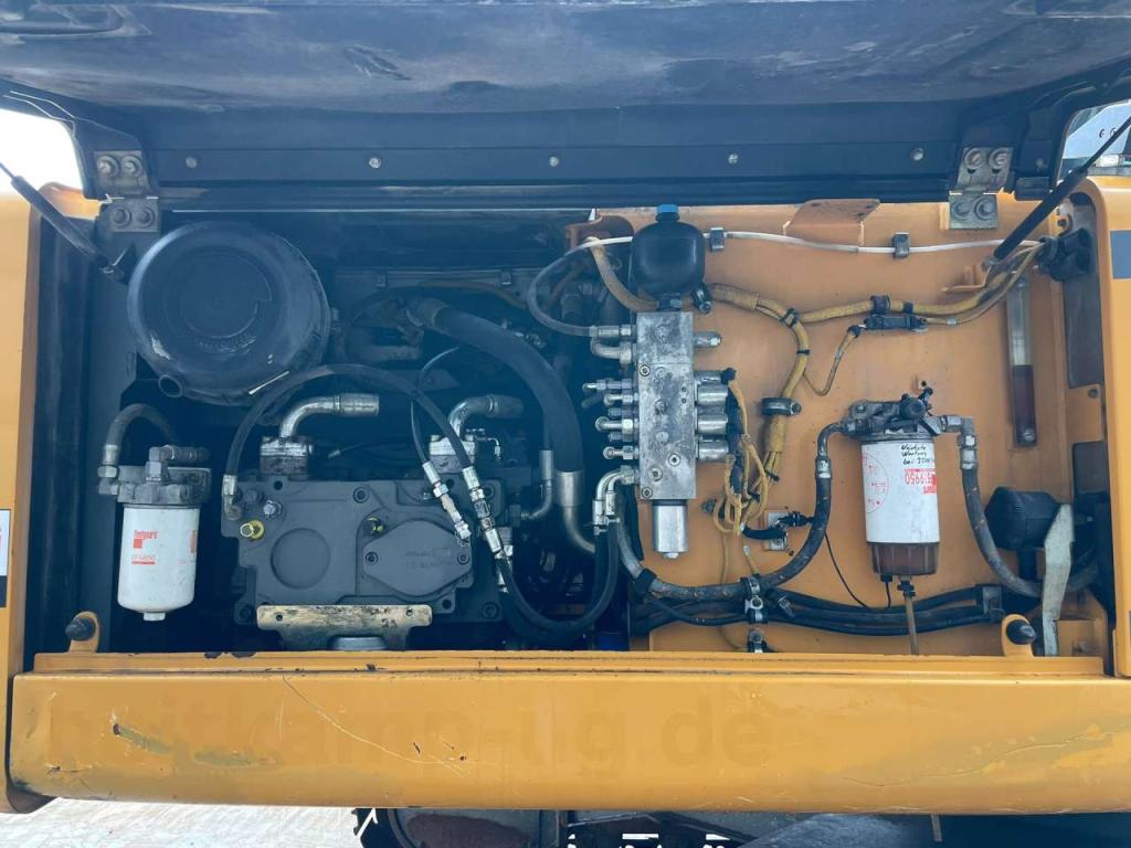 Liebherr R926LC Foto 28