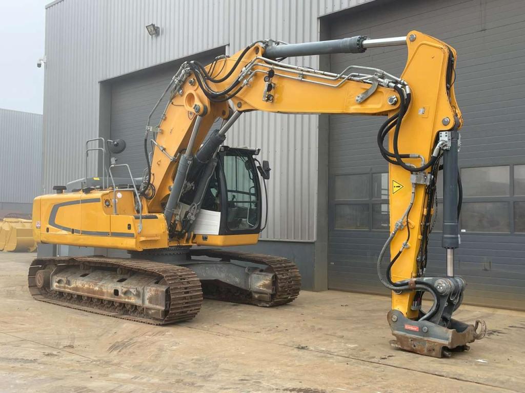 Liebherr R926LC Foto 6