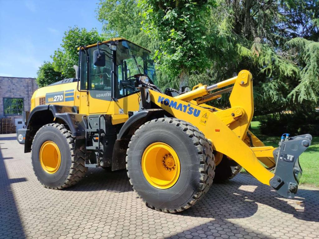 Komatsu WA270-8 Foto 3