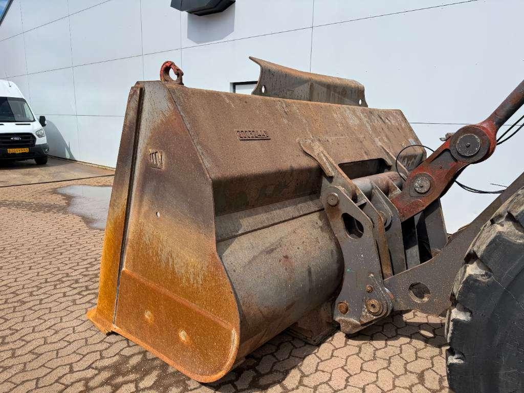 Volvo L180G - German Machine / Weight System Foto 15