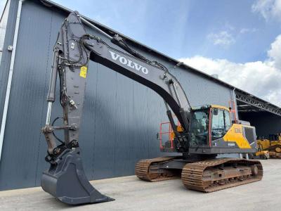 Volvo EC300E L | Only 2000 Hours! vendida por Smitma B.V.