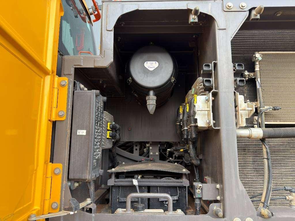 Volvo EC300E L | Only 2000 Hours! Foto 28