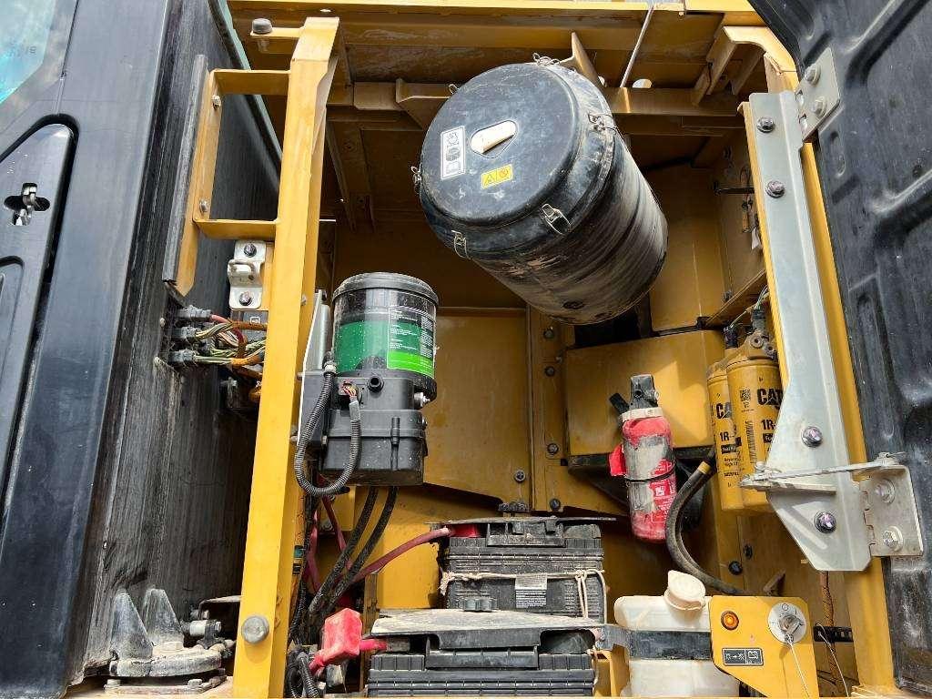 Caterpillar 352F Foto 17