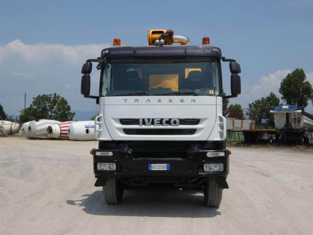 Iveco TRAKKER 450 Foto 5