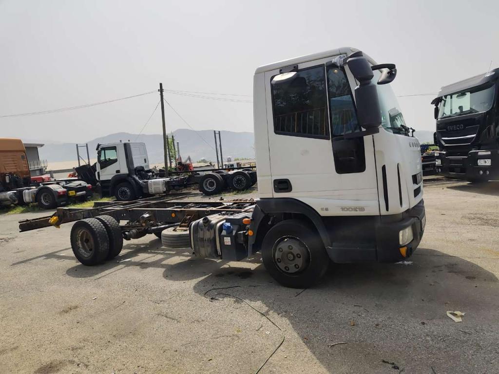 Iveco EUROCARGO 100E19 Foto 14