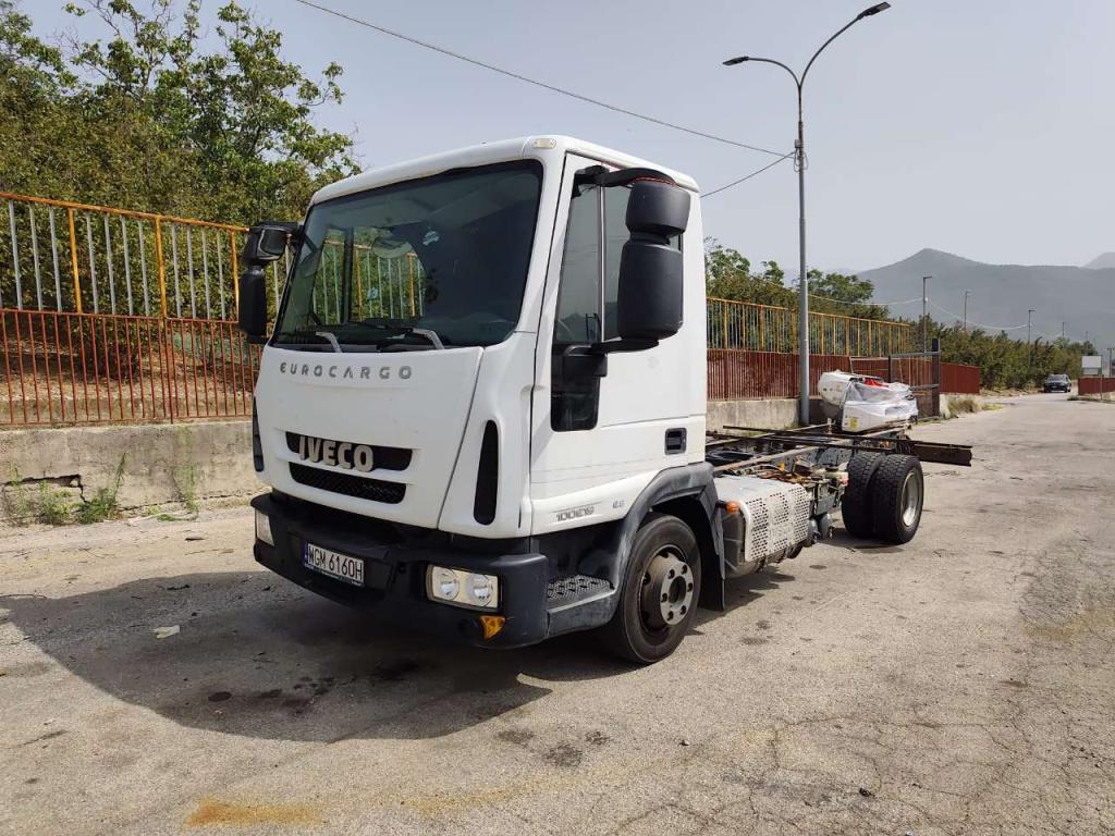 Iveco EUROCARGO 100E19 Foto 26