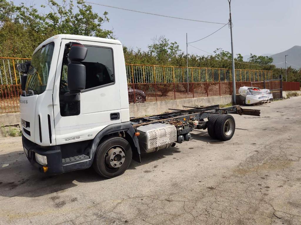 Iveco EUROCARGO 100E19 Foto 30