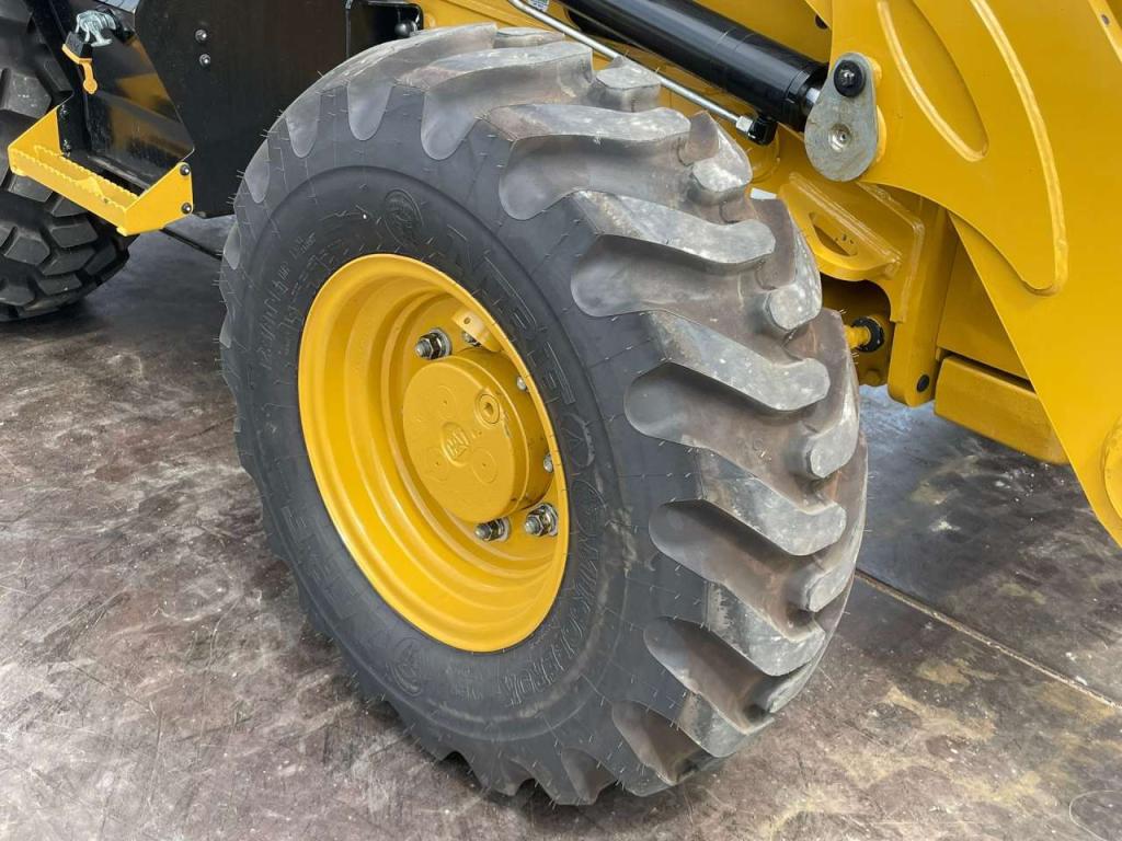 Caterpillar 424 Foto 15