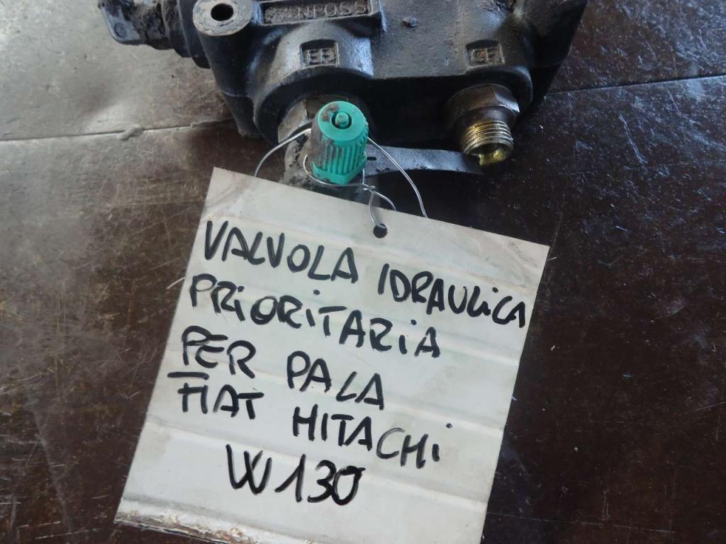 Válvula hidráulica para Fiat Hitachi W130 - (PRIORITARIA) Foto 3