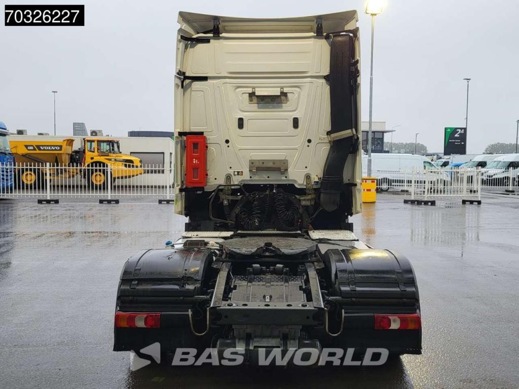 Mercedes-Benz Actros 1842 4X2 StreamSpace Mega Foto 10