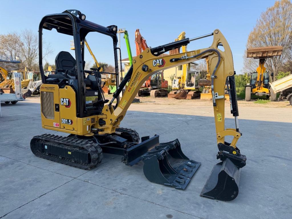 Caterpillar 301.5 Foto 2