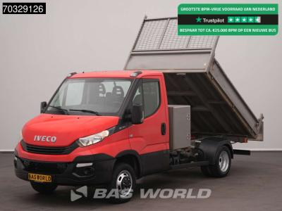 Iveco Daily 35C12 Kipper met Kist Dubbellucht 3,5t Trekhaak Airco Cruise Euro6 Tipper Benne Kieper Airco vendida por BAS World B.V.