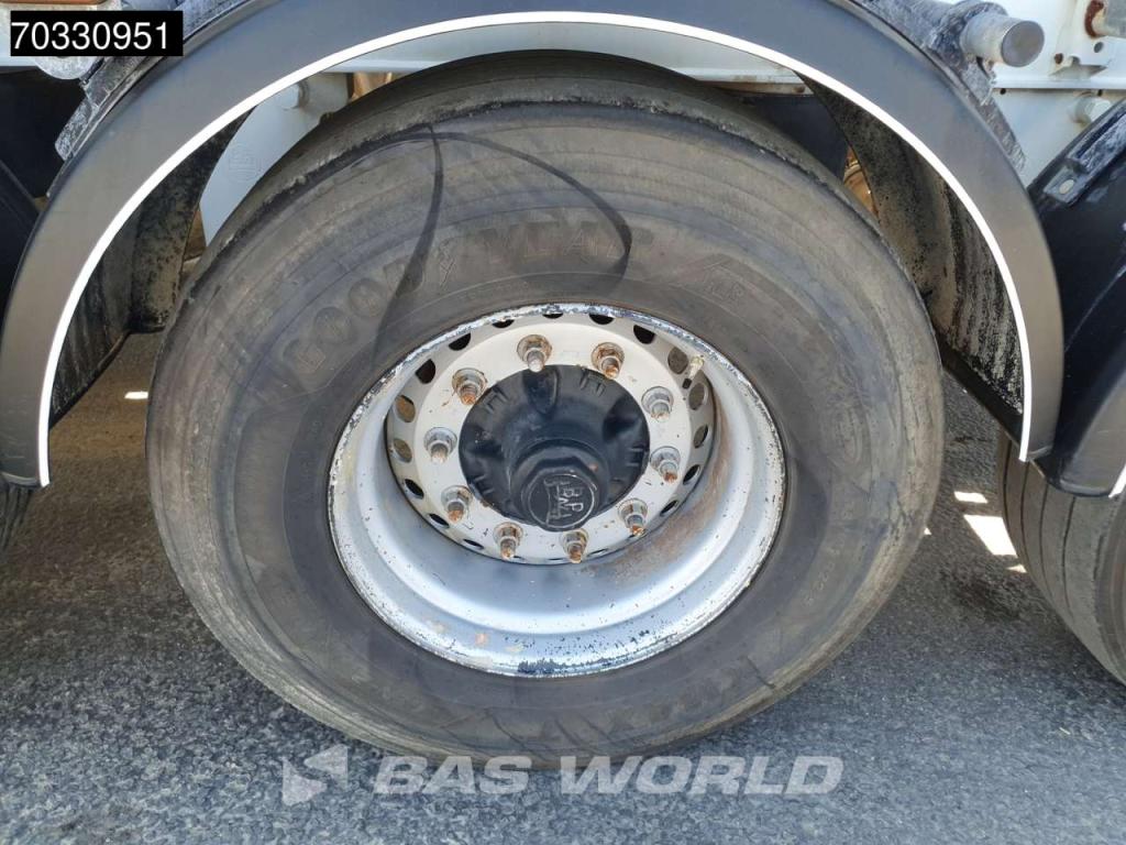 Stetter 71/320 AC3 3 axles Foto 16