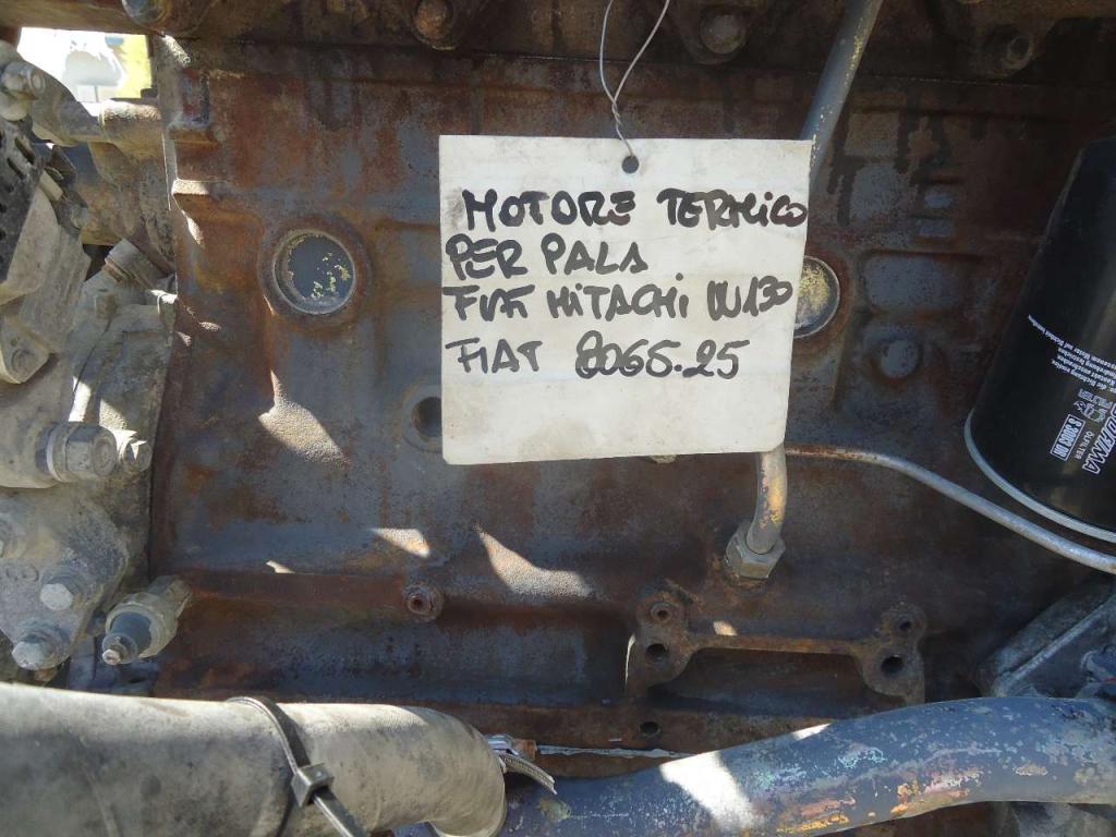 Motor para Fiat Hitachi W130 - FIAT 8065.25 Foto 6