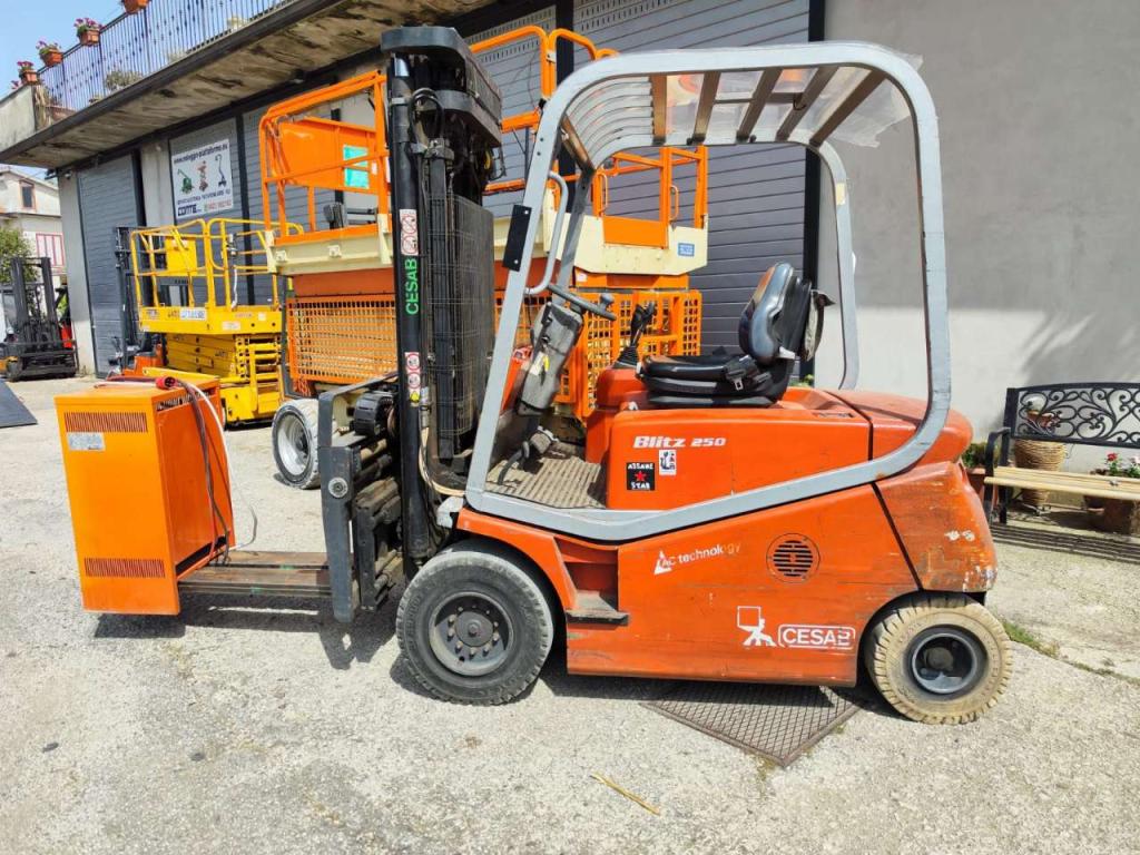 Cesab BLITZ 250 E Foto 3