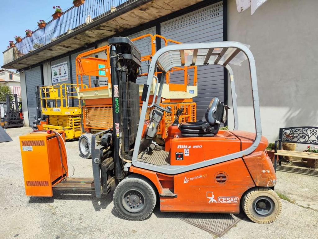 Cesab BLITZ 250 E Foto 4