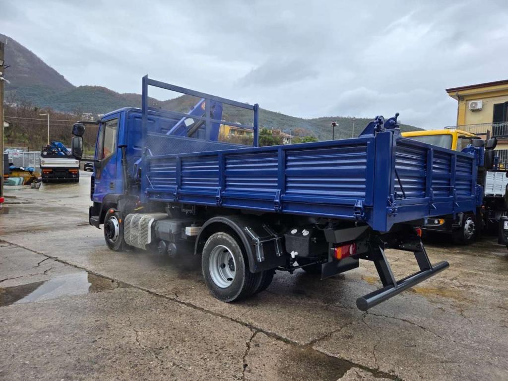 Iveco EUROCARGO 75-160 Foto 19