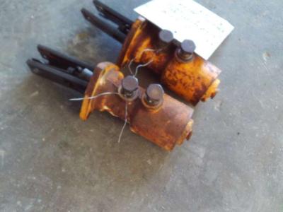 Bomba hidráulica de embrague de dirección para Fiat Allis AD14C - FL14C vendida por OLM 90 Srl