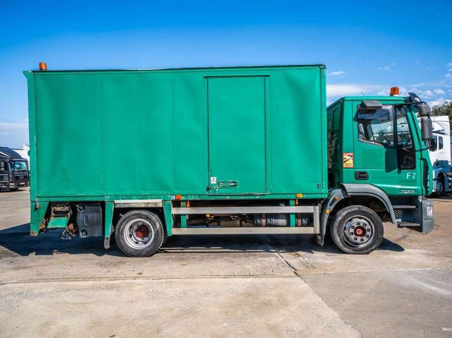 Iveco EUROCARGO 120E18 Foto 3