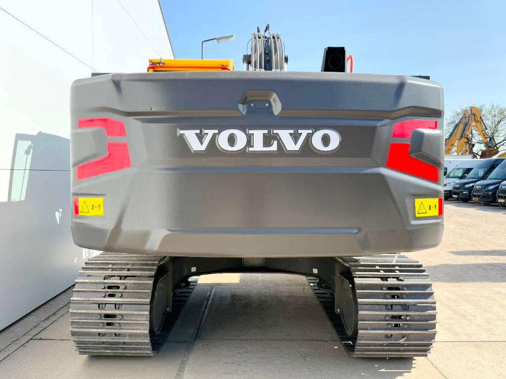 Volvo EC210 NEW / UNUSED (EC220DL) Foto 4