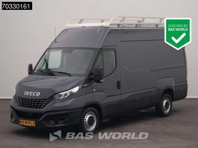 Iveco Daily 35S21 3.0L Automaat L2H2 Navi ACC LED 3,5t Trekhaak Airco Camera Parkeersensoren Imperiaal We vendida por BAS World B.V.