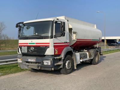 Mercedes-Benz 1829 Axor vendida por Big Machinery