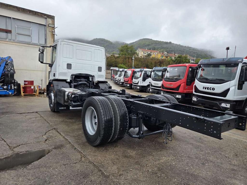 Iveco EUROCARGO 180-250 Foto 13