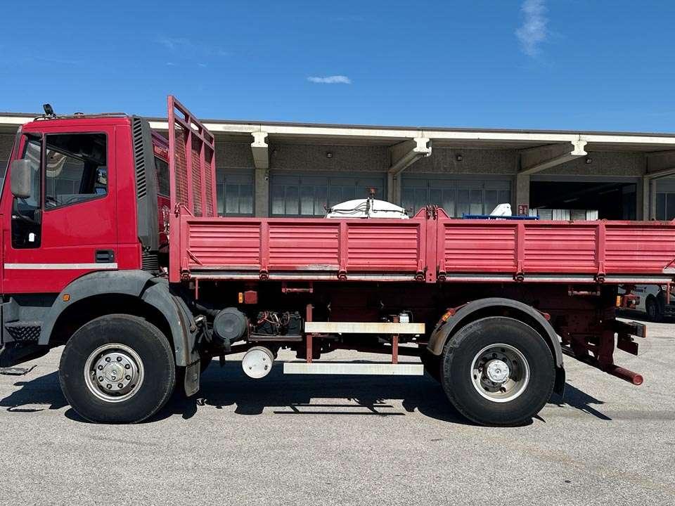 Iveco Eurocargo 100E21 4X4 Foto 2