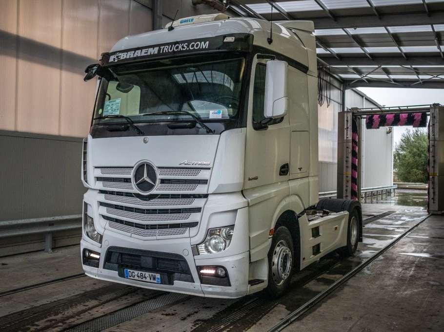Mercedes-Benz ACTROS 1845LS+E6+VOITH Foto 1
