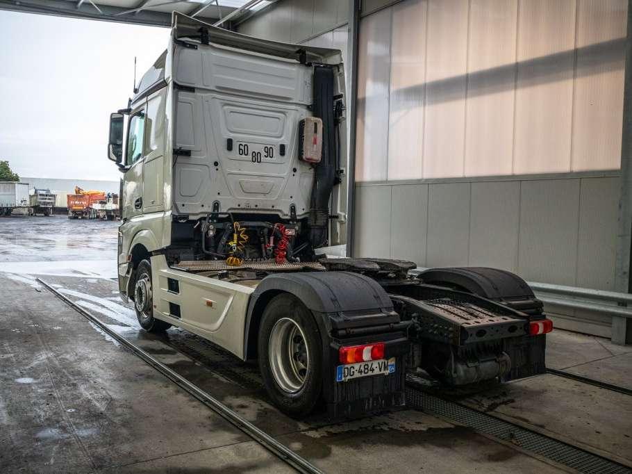 Mercedes-Benz ACTROS 1845LS+E6+VOITH Foto 4